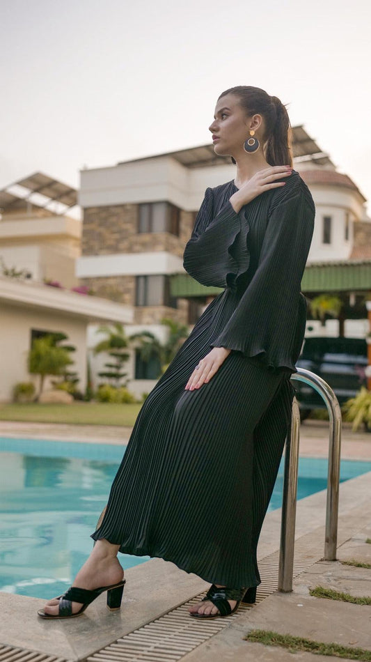 Black Pleated Maxi - AREEJ | Online